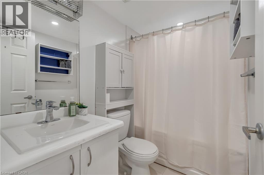 25 Agnes Street Unit# 903 Property Photo 6