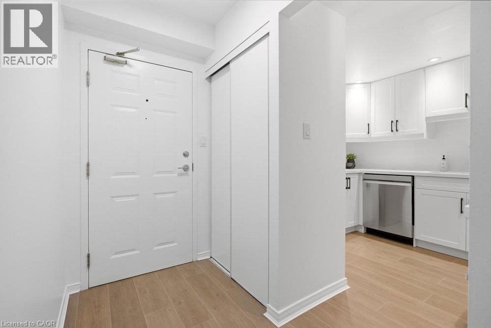 5090 Pinedale Avenue Unit# 204 Property Photo 7