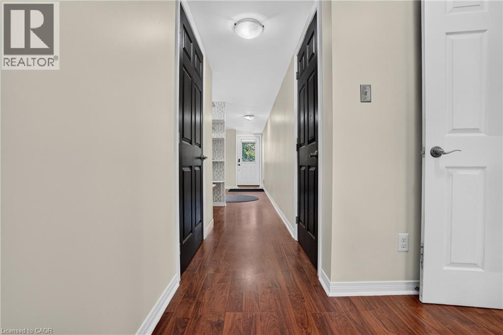 26 Huron Street Property Photo 7