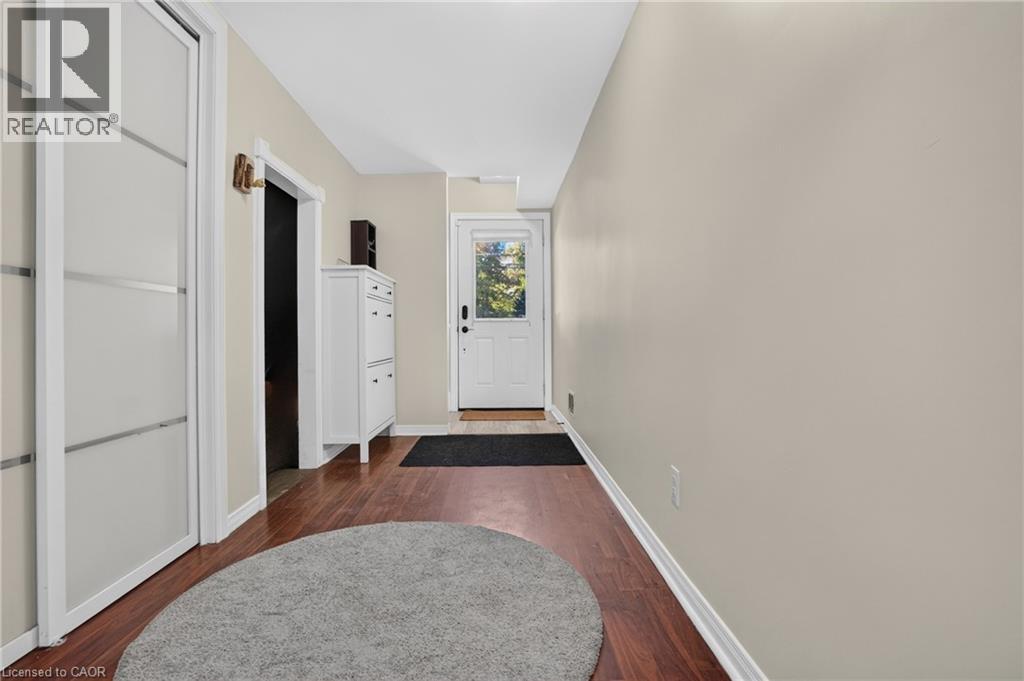 26 Huron Street Property Photo 9