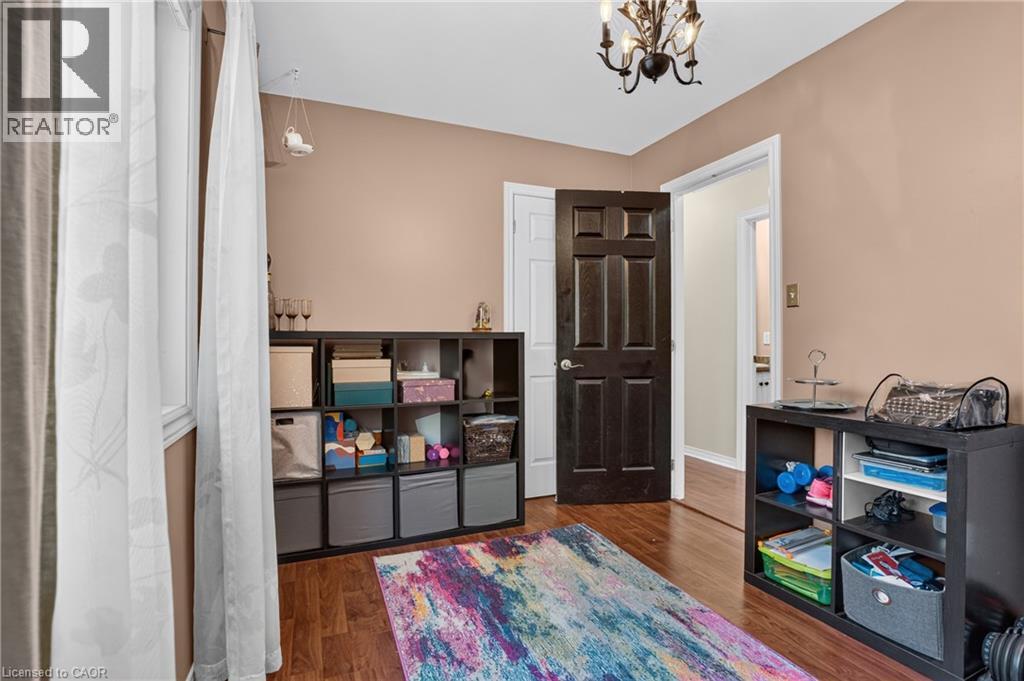 26 Huron Street Property Photo 21