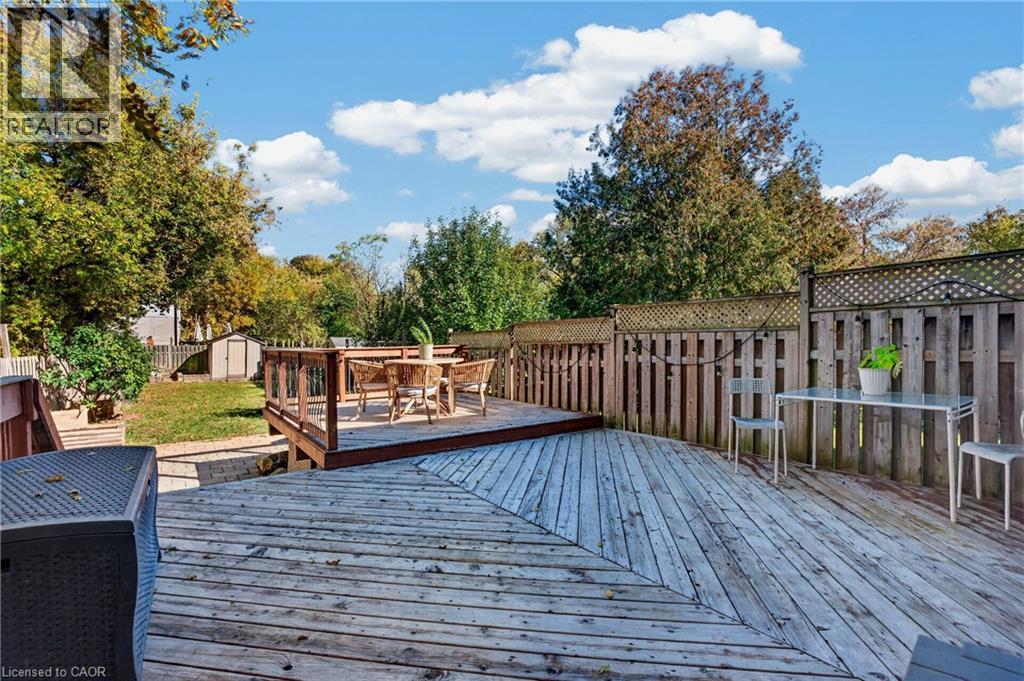 26 Huron Street Property Photo 36