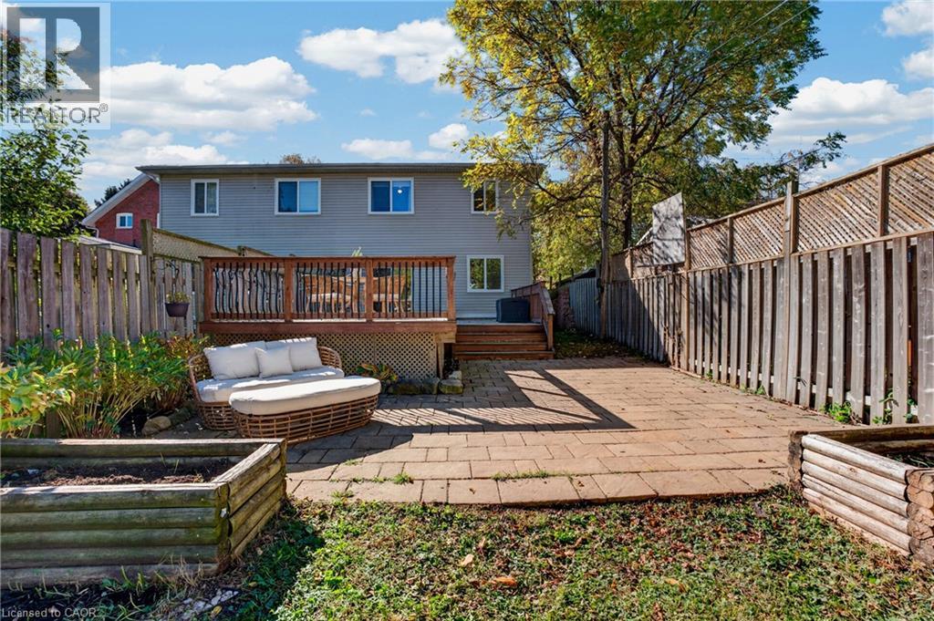 26 Huron Street Property Photo 37