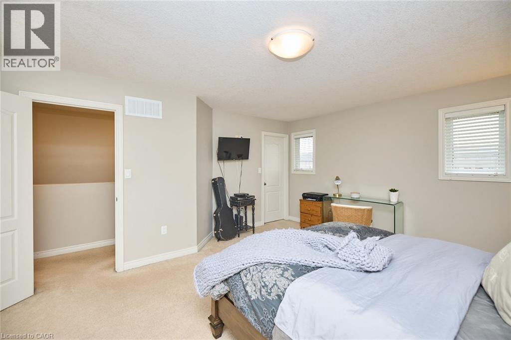 5052 Cassandra Drive Property Photo 16