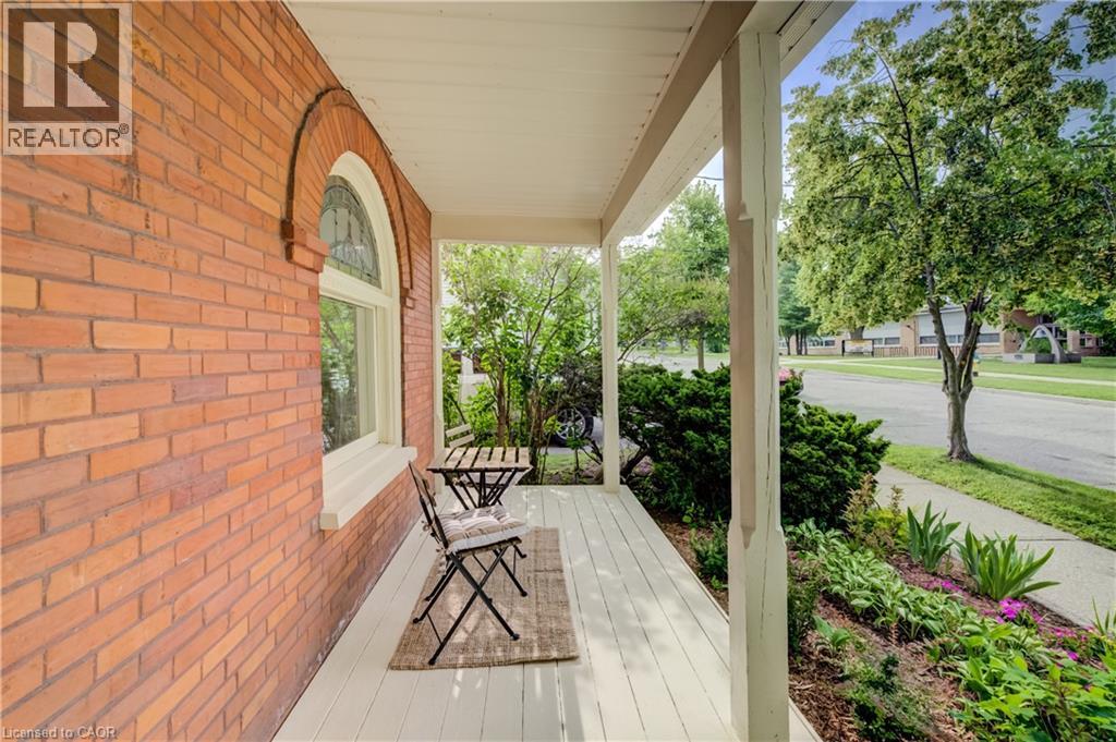 25 Central Street Property Photo 5