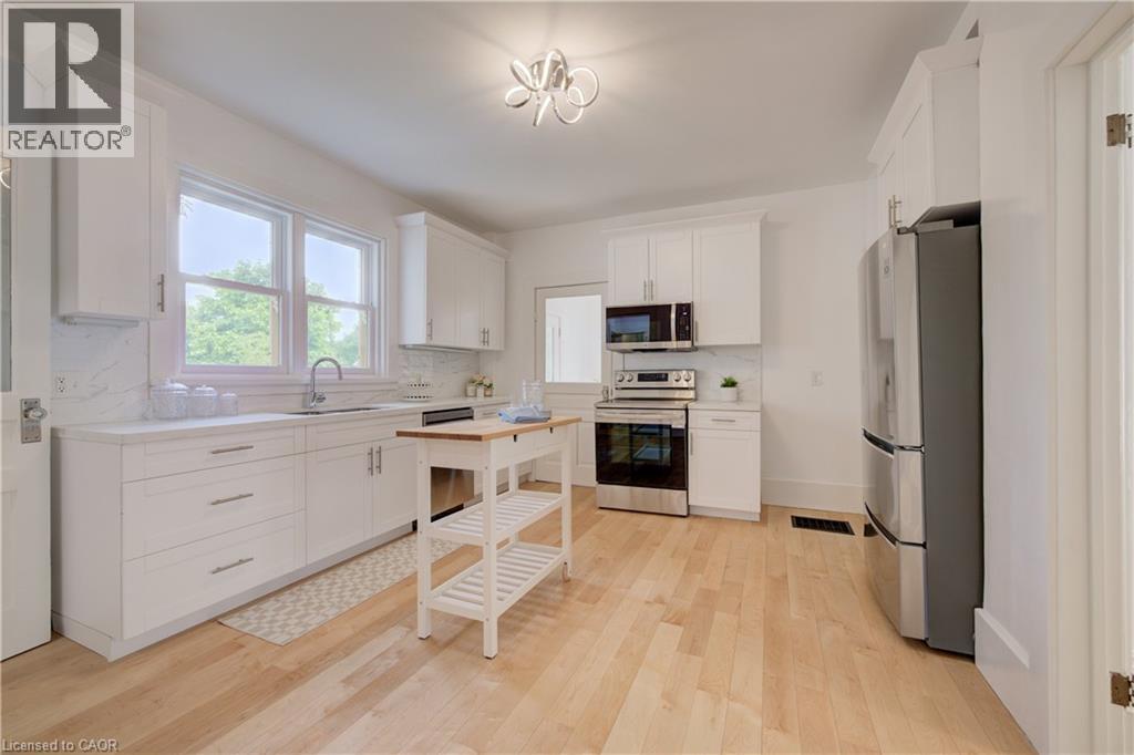 25 Central Street Property Photo 17