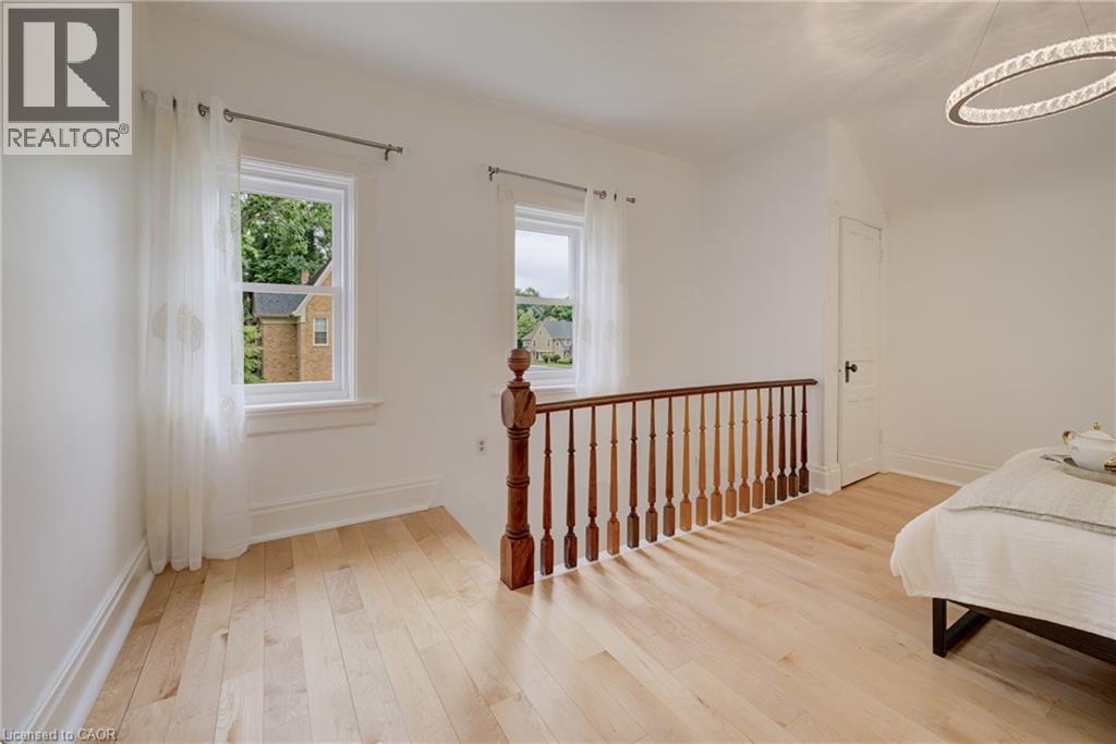 25 Central Street Property Photo 32
