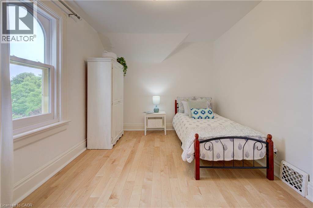 25 Central Street Property Photo 37