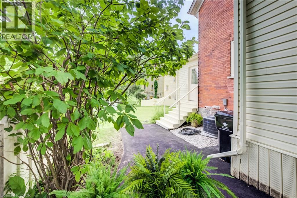 25 Central Street Property Photo 44