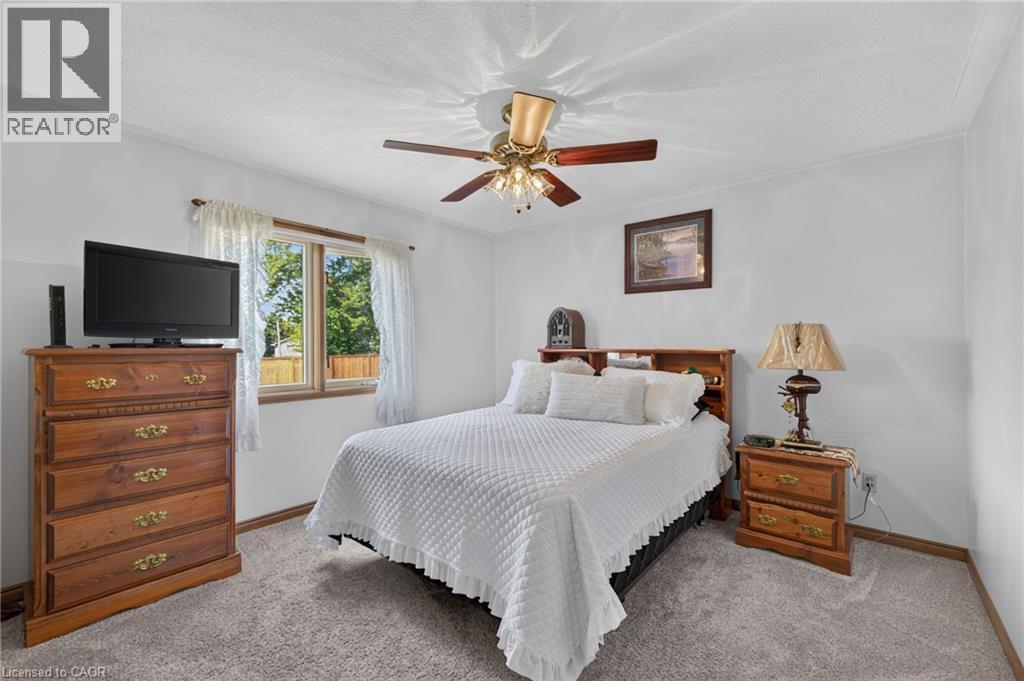 13 St Ladislaus Street Property Photo 18