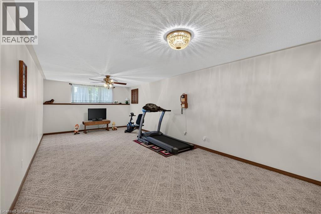 13 St Ladislaus Street Property Photo 23