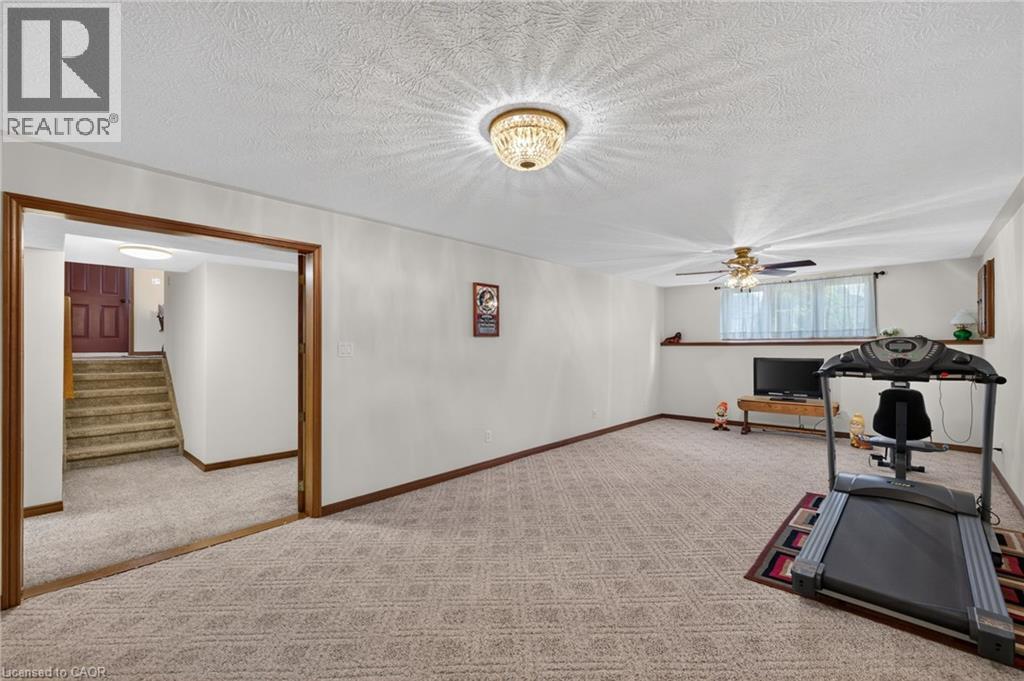 13 St Ladislaus Street Property Photo 24