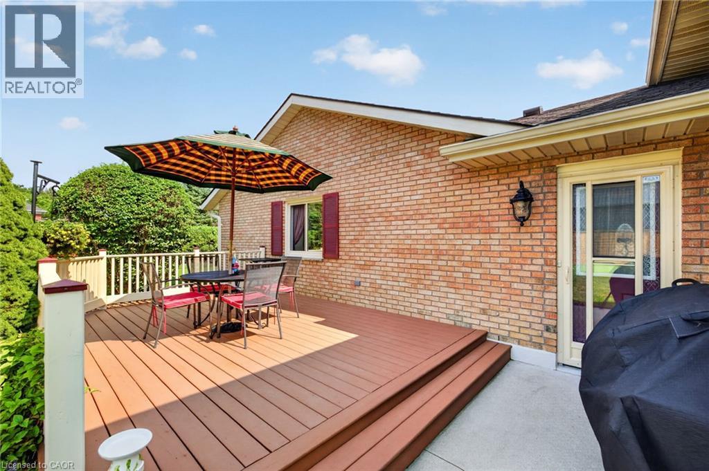 13 St Ladislaus Street Property Photo 34