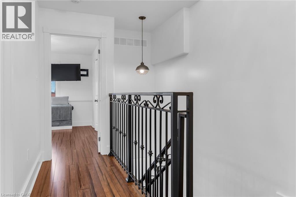 241 King Street E Unit# 2 Property Photo 12