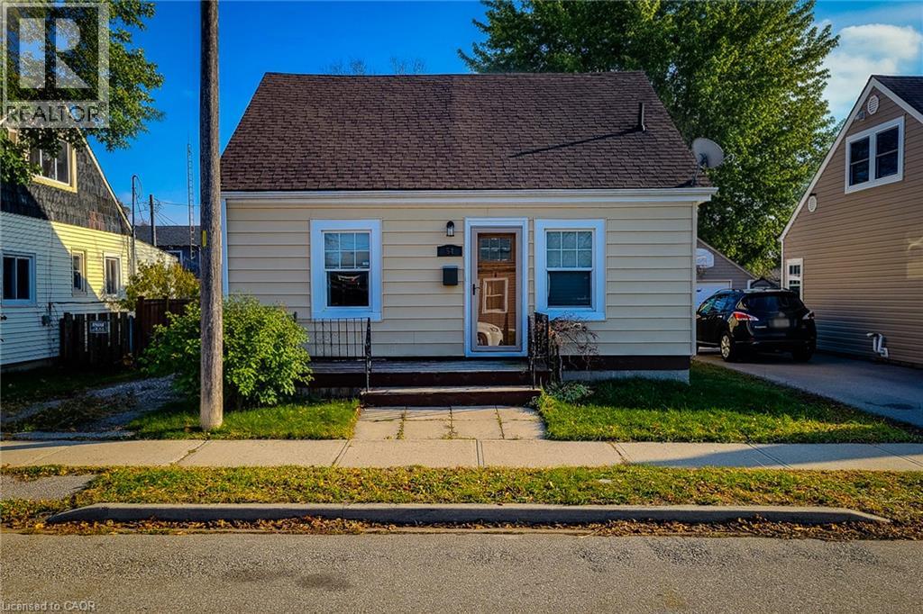 54 EIGHTH Avenue Property Photo 1