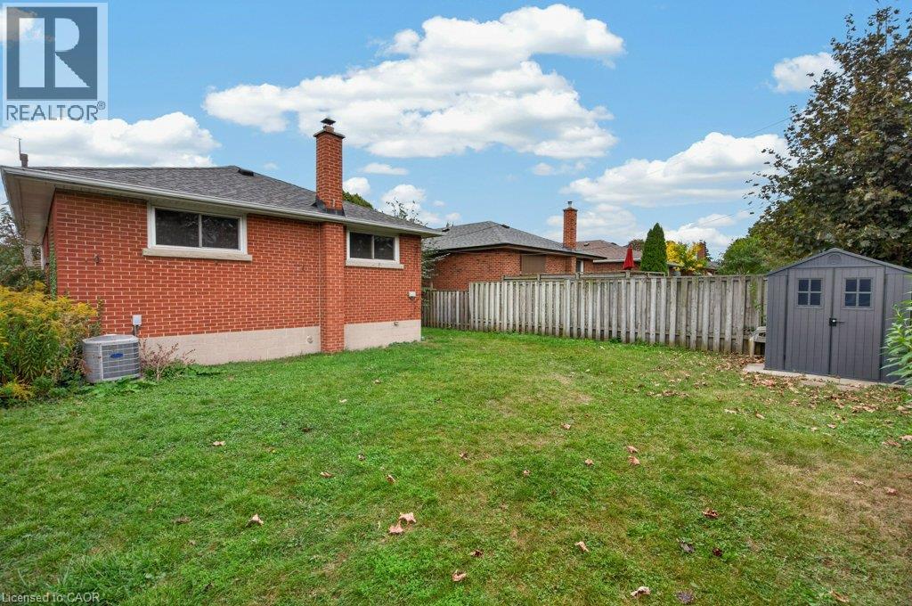 40 Clarendon Avenue Property Photo 40