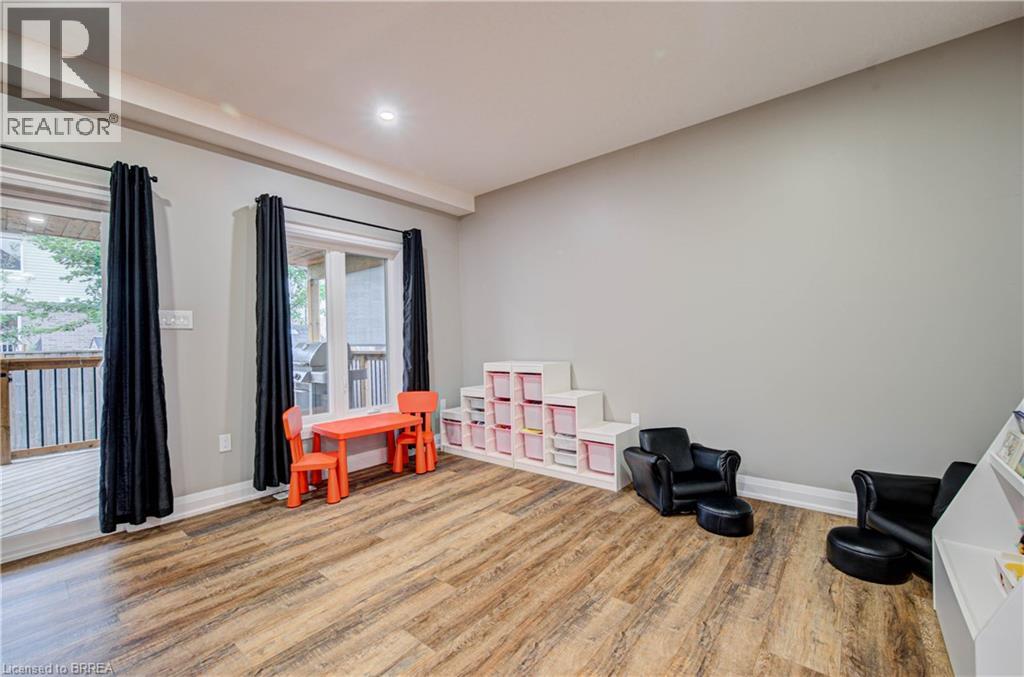 11 Oldham Avenue Property Photo 15