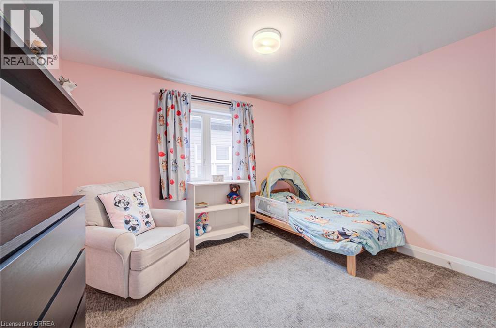 11 Oldham Avenue Property Photo 19