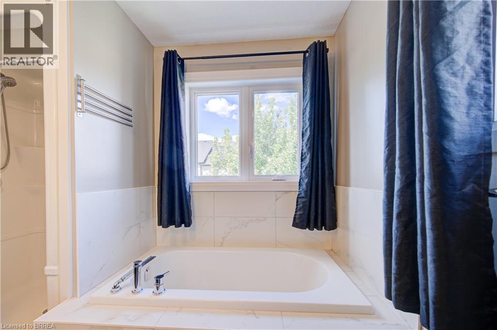 11 Oldham Avenue Property Photo 32