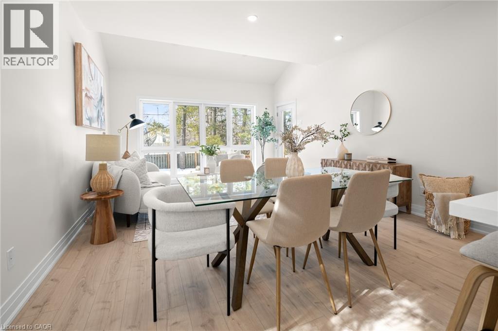 82 Chalmers Street N Property Photo 13