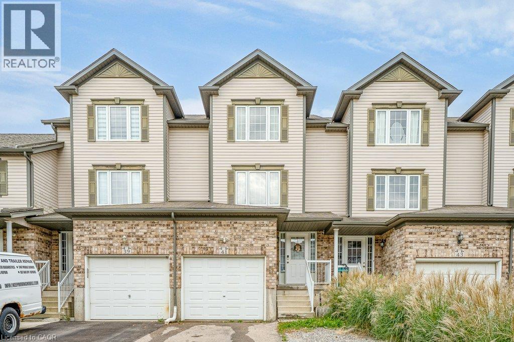 41 MADELEINE Street Property Photo 1