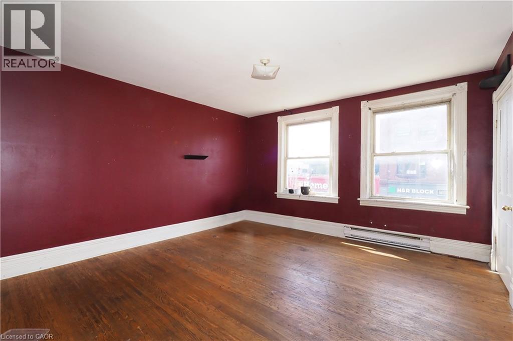 707 E King Street E Property Photo 42