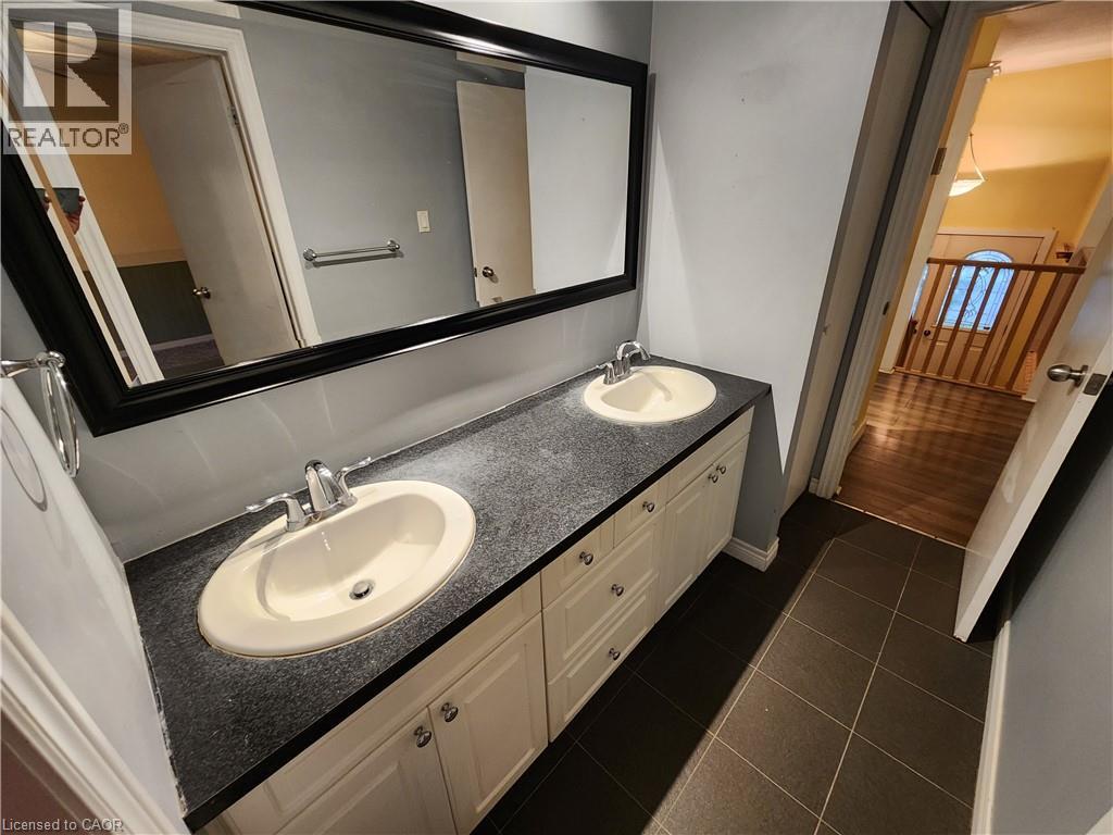 364 Lakeview Drive Property Photo 15
