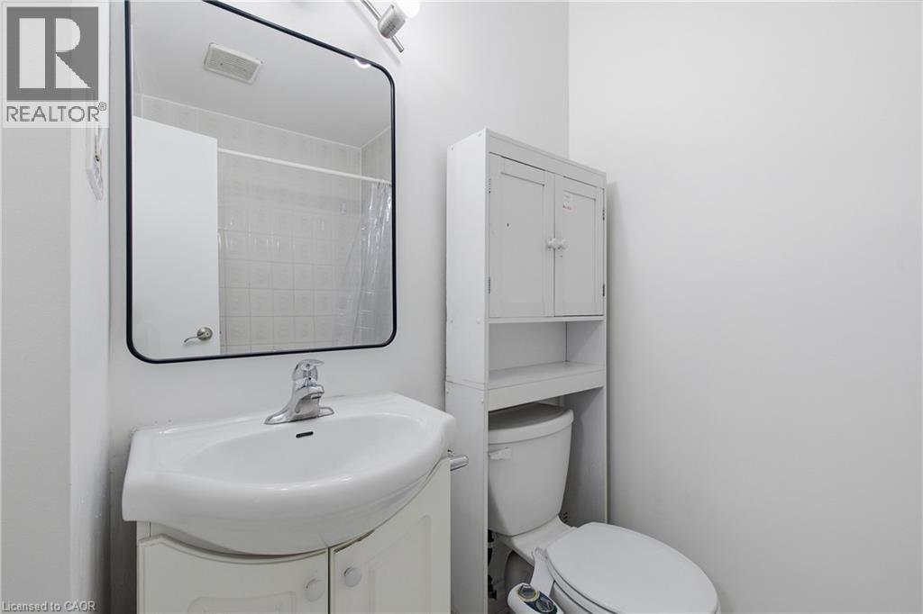 14 Avondale Boulevard Property Photo 17