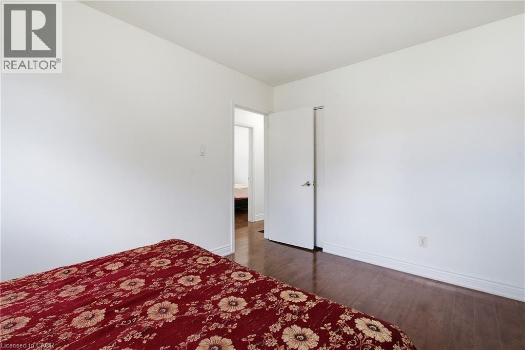 14 Avondale Boulevard Property Photo 22