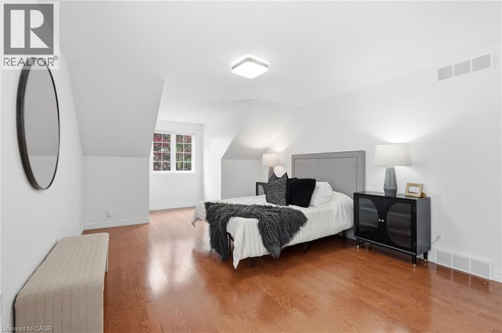 292 Thorncrest Drive Property Photo 26