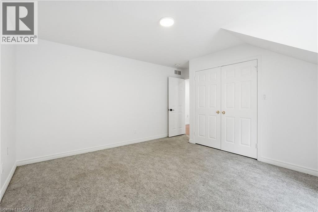 292 Thorncrest Drive Property Photo 30