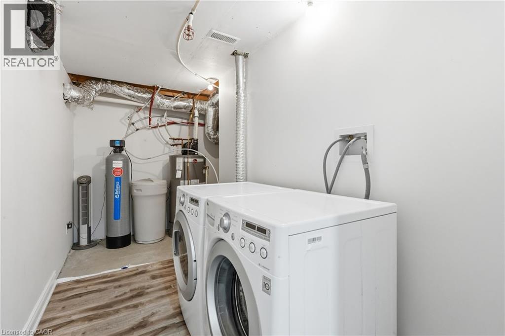 292 Thorncrest Drive Property Photo 45