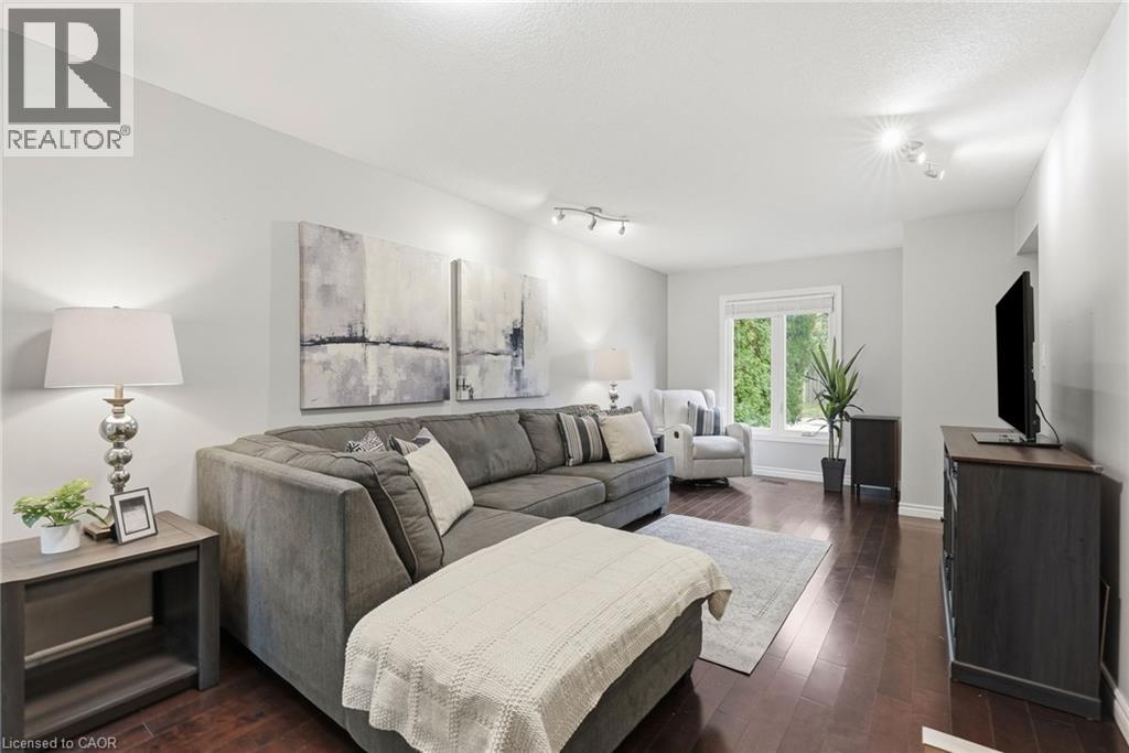 1 Fenton Drive Property Photo 7