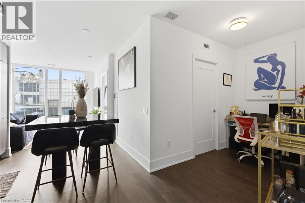 10 York Street Unit# 3807 Property Photo 7