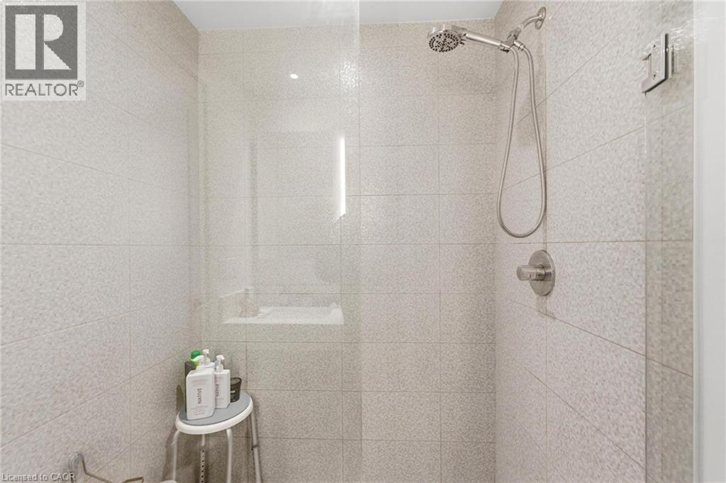 10 York Street Unit# 3807 Property Photo 10