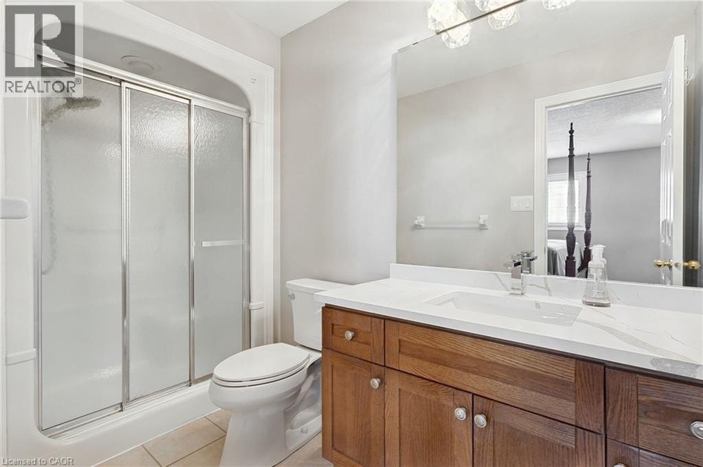 2092 English Crescent Property Photo 14