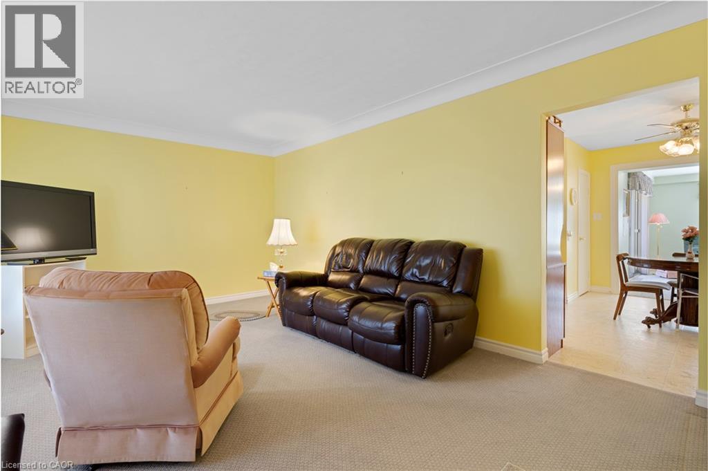 297 Wilson Avenue Property Photo 7