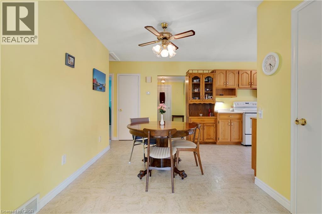 297 Wilson Avenue Property Photo 9