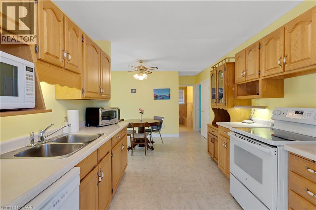 297 Wilson Avenue Property Photo 14