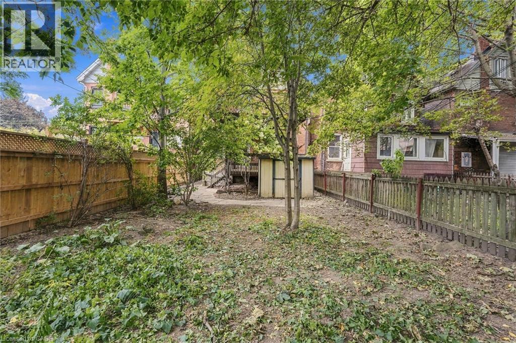 166 Emerald Street S Property Photo 45