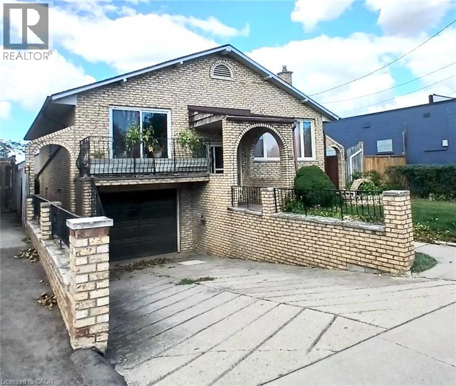 118 Craigroyston Road Property Photo 1