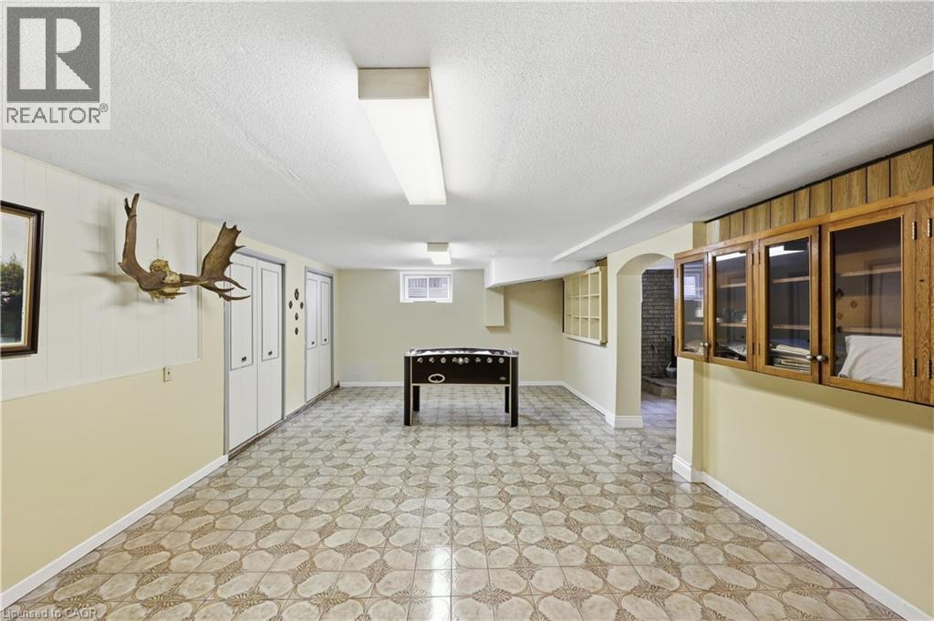 4 Kew Court Property Photo 17