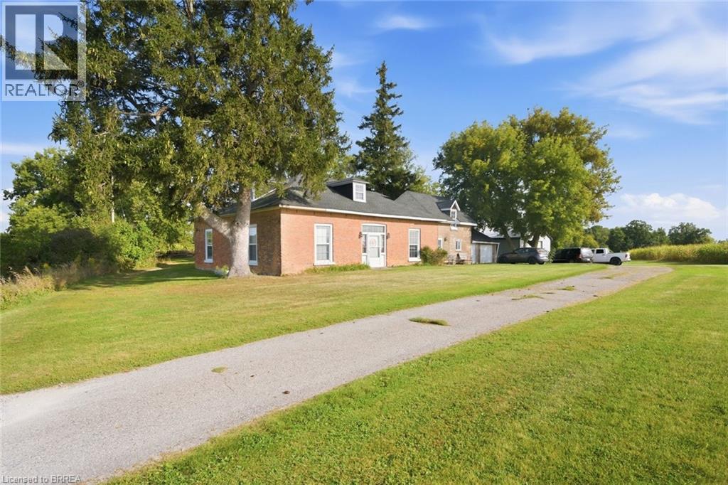 67 Pottruff Road Property Photo 9