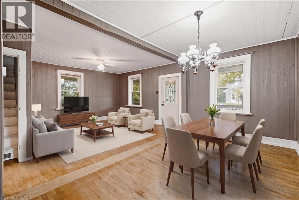 485 Wallace Avenue S Property Photo 6