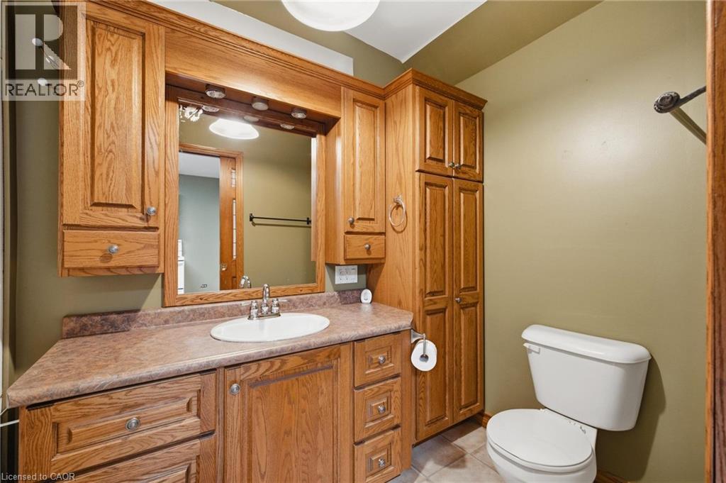 485 Wallace Avenue S Property Photo 17