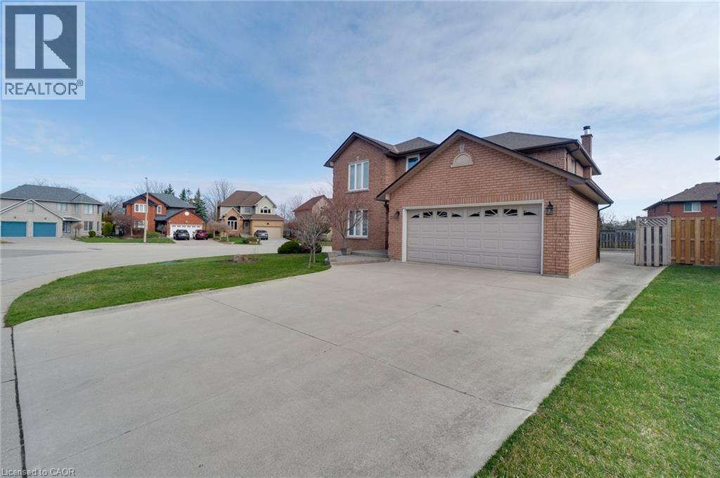 137 National Drive Property Photo 4
