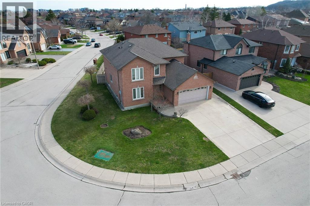 137 National Drive Property Photo 5