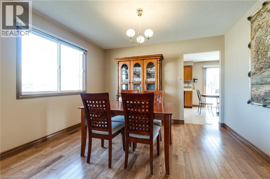 137 National Drive Property Photo 17