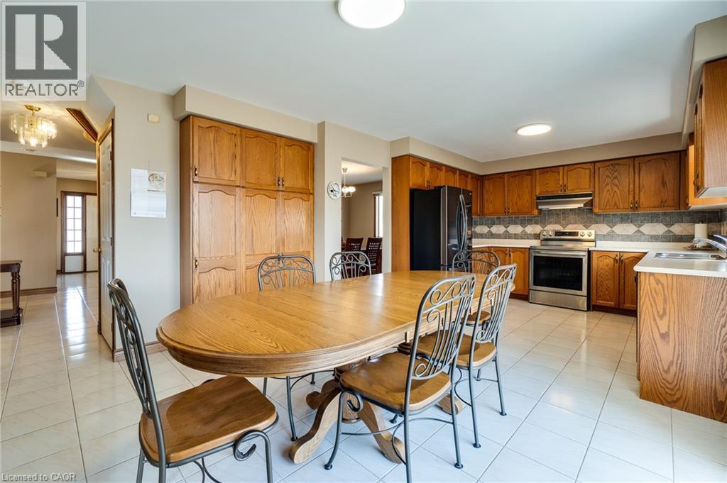 137 National Drive Property Photo 23