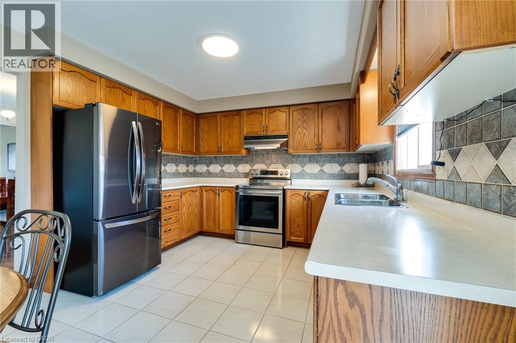 137 National Drive Property Photo 25